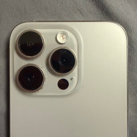 Apple Iphone 15 Pro Titanium 128GB Excellent Condition - Picture 3 of 6